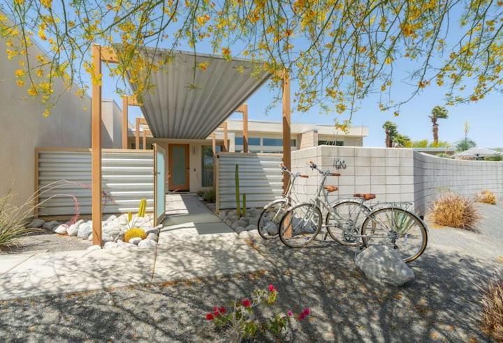 Chic Luxurious Desert Home- Private Pool Hot Tub Palm Springs Exterior photo